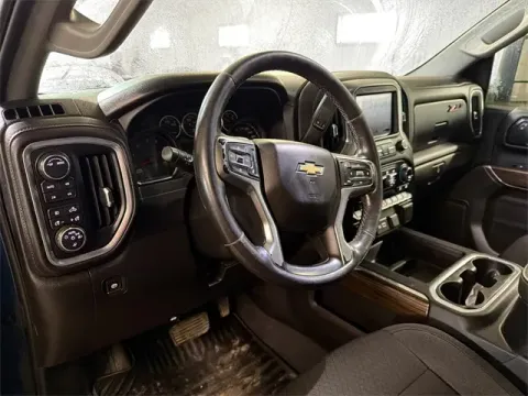 More photos of 2020 Chevrolet Silverado 2500HD LT at Monster Motors - Jackson, MI, MI