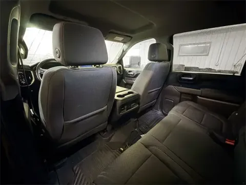 More photos of 2020 Chevrolet Silverado 2500HD LT at Monster Motors - Jackson, MI, MI