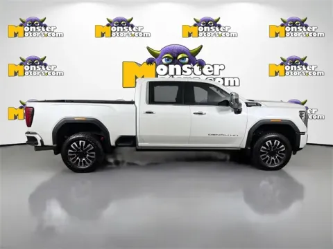 More photos of 2024 GMC Sierra 2500HD Denali Ultimate at Monster Motors - Jackson, MI, MI