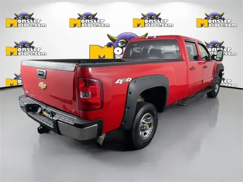 More photos of 2007 Chevrolet Silverado 2500HD LT at Monster Motors - Jackson, MI, MI