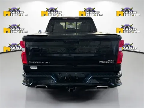 More photos of 2019 Chevrolet Silverado 1500 High Country at Monster Motors - Jackson, MI, MI