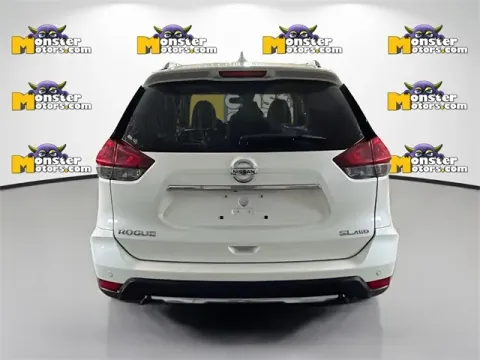 More photos of 2019 Nissan Rogue at Monster Motors - Jackson, MI, MI