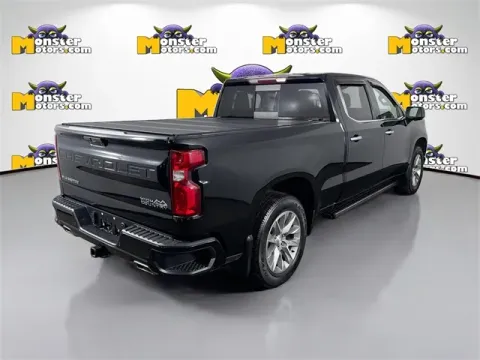 More photos of 2019 Chevrolet Silverado 1500 High Country at Monster Motors - Jackson, MI, MI