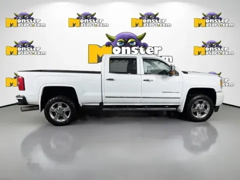 More photos of 2016 GMC Sierra 2500HD Denali at Monster Motors - Jackson, MI, MI