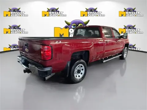 More photos of 2019 Chevrolet Silverado 2500HD LT at Monster Motors - Jackson, MI, MI
