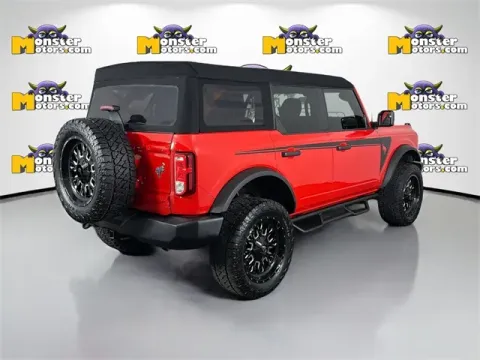 More photos of 2023 Ford Bronco at Monster Motors - Jackson, MI, MI