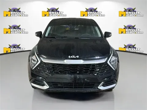 Photos of 2023 Kia Sportage EX for sale in Michigan Center, MI at Monster Motors - Jackson, MI