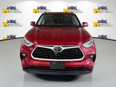 Photos of 2020 Toyota Highlander XLE for sale in Michigan Center, MI at Monster Motors - Jackson, MI