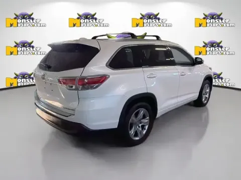 More photos of 2016 Toyota Highlander at Monster Motors - Jackson, MI, MI