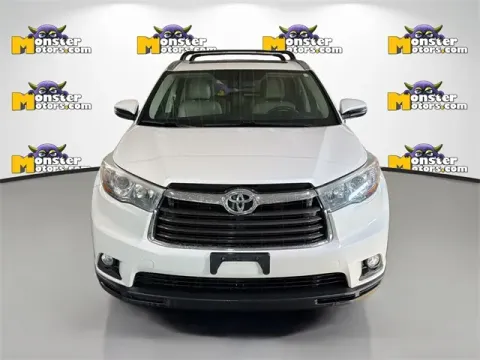 Photos of 2016 Toyota Highlander for sale in Michigan Center, MI at Monster Motors - Jackson, MI