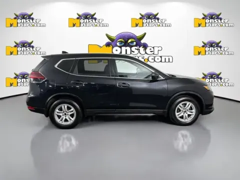 More photos of 2018 Nissan Rogue S at Monster Motors - Jackson, MI, MI