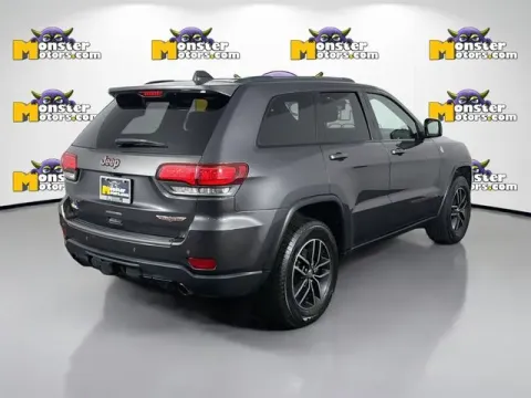 More photos of 2017 Jeep Grand Cherokee Trailhawk at Monster Motors - Jackson, MI, MI