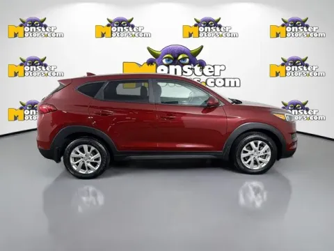 More photos of 2019 Hyundai Tucson SE at Monster Motors - Jackson, MI, MI