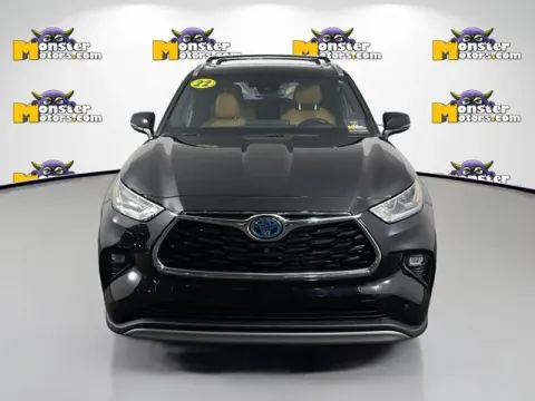 Photos of 2022 Toyota Highlander Hybrid Platinum for sale in Michigan Center, MI at Monster Motors - Jackson, MI