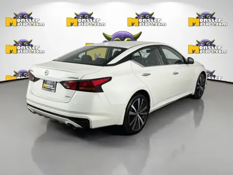 More photos of 2019 Nissan Altima 2.5 Platinum at Monster Motors - Jackson, MI, MI