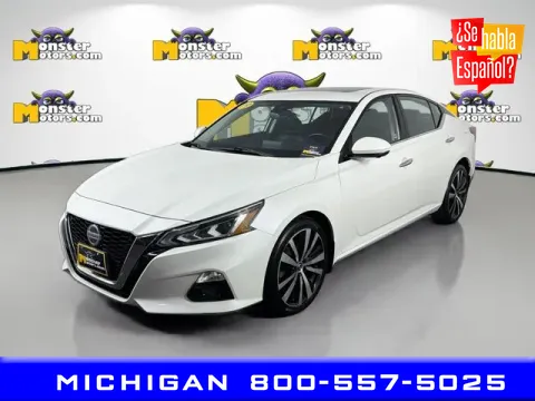 White 2019 Nissan Altima 2.5 Platinum for sale in Michigan Center, MI