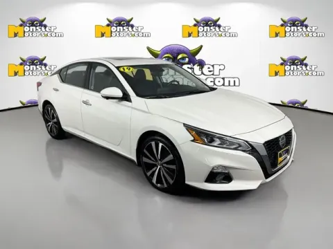 Another view of 2019 Nissan Altima 2.5 Platinum for sale in Michigan Center, MI at Monster Motors - Jackson, MI
