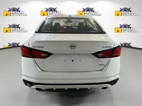 More photos of 2019 Nissan Altima 2.5 Platinum at Monster Motors - Jackson, MI, MI
