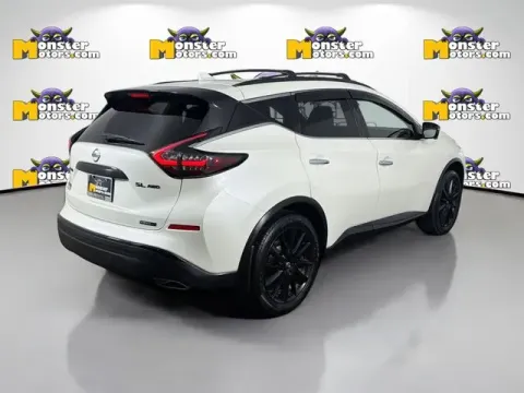 More photos of 2021 Nissan Murano SL at Monster Motors - Jackson, MI, MI