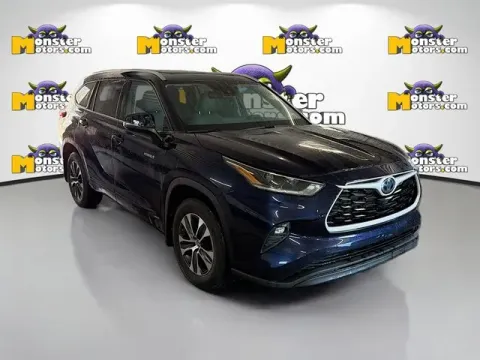Another view of 2021 Toyota Highlander Hybrid XLE for sale in Michigan Center, MI at Monster Motors - Jackson, MI