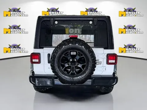 More photos of 2022 Jeep Wrangler Willys at Monster Motors - Jackson, MI, MI