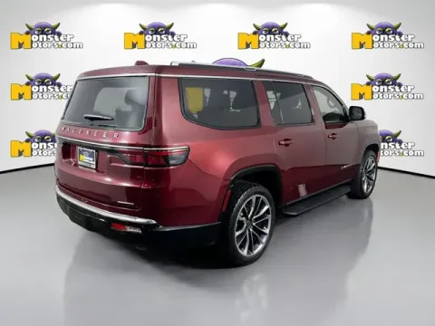 More photos of 2022 Jeep Wagoneer Series II at Monster Motors - Jackson, MI, MI