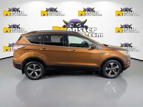 More photos of 2017 Ford Escape SE at Monster Motors - Jackson, MI, MI