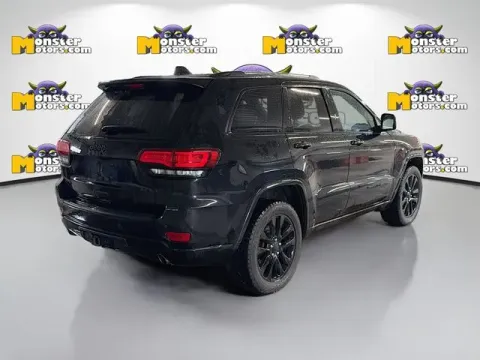 More photos of 2019 Jeep Grand Cherokee Altitude at Monster Motors - Jackson, MI, MI