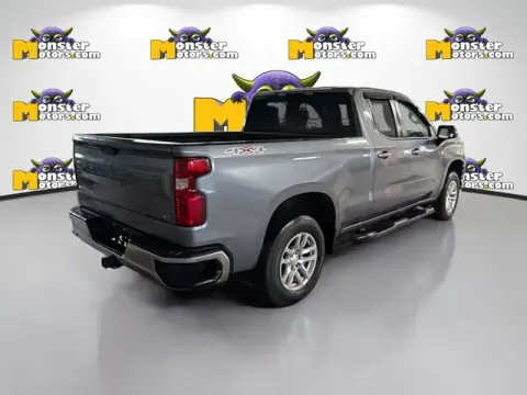 More photos of 2019 Chevrolet Silverado 1500 LT at Monster Motors - Jackson, MI, MI