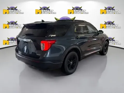More photos of 2022 Ford Explorer XLT at Monster Motors - Jackson, MI, MI