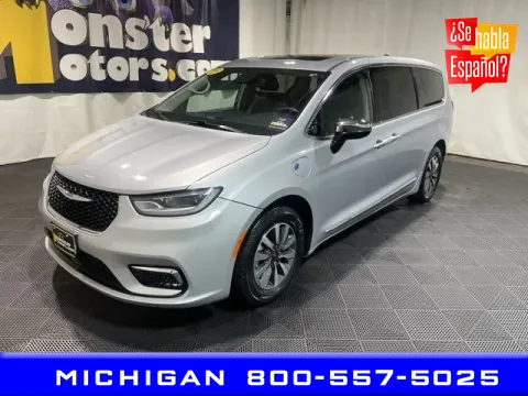 Silver 2023 Chrysler Pacifica Hybrid Limited for sale in Michigan Center, MI
