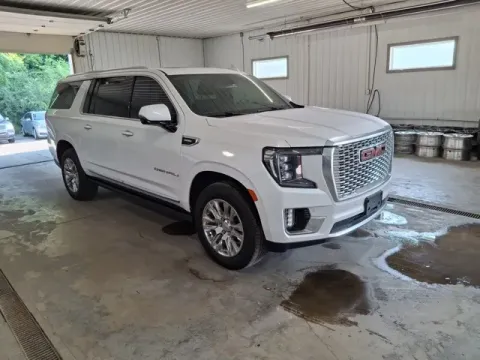 Another view of 2022 GMC Yukon XL Denali for sale in Michigan Center, MI at Monster Motors - Jackson, MI