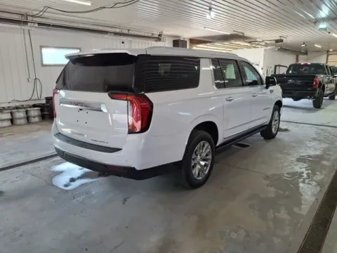 More photos of 2022 GMC Yukon XL Denali at Monster Motors - Jackson, MI, MI