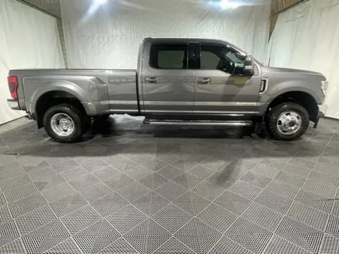 More photos of 2022 Ford F-350SD Lariat at Monster Motors - Jackson, MI, MI