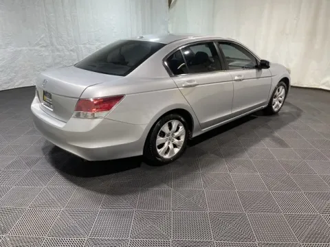More photos of 2010 Honda Accord EX-L at Monster Motors - Jackson, MI, MI
