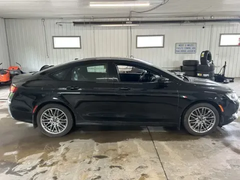 More photos of 2015 Chrysler 200 S at Monster Motors - Jackson, MI, MI