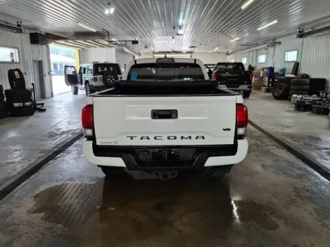 More photos of 2019 Toyota Tacoma TRD Off-Road at Monster Motors - Jackson, MI, MI