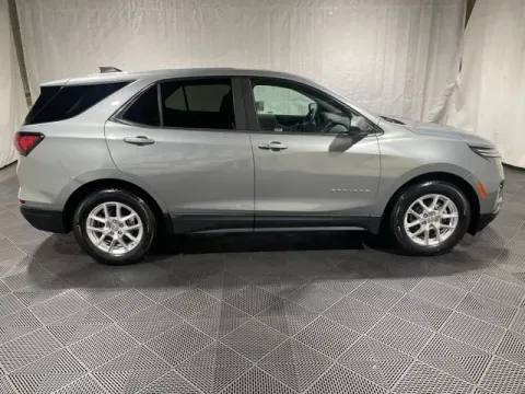 More photos of 2023 Chevrolet Equinox LT at Monster Motors - Jackson, MI, MI
