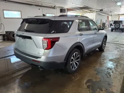 More photos of 2023 Ford Explorer ST-Line at Monster Motors - Jackson, MI, MI