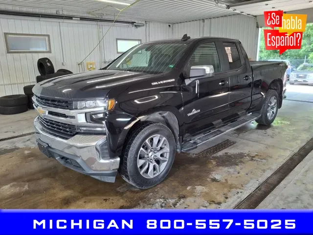 Black 2019 Chevrolet Silverado 1500 LT for sale in Michigan Center, MI