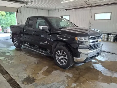 Another view of 2019 Chevrolet Silverado 1500 LT for sale in Michigan Center, MI at Monster Motors - Jackson, MI