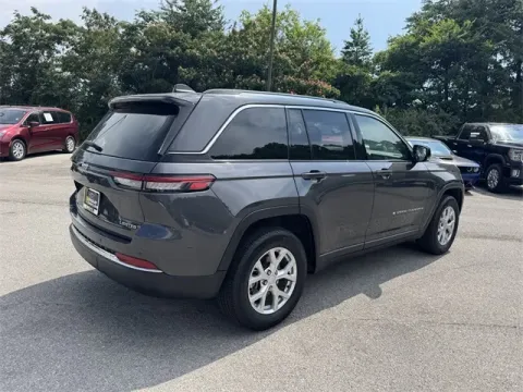More photos of 2023 Jeep Grand Cherokee Limited at Monster Motors - Jackson, MI, MI