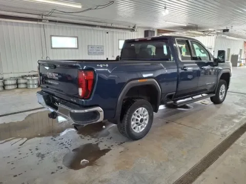 More photos of 2020 GMC Sierra 2500HD SLE at Monster Motors - Jackson, MI, MI