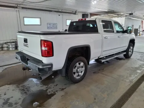 More photos of 2019 GMC Sierra 2500HD SLT at Monster Motors - Jackson, MI, MI