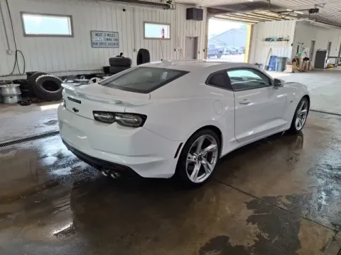 More photos of 2020 Chevrolet Camaro at Monster Motors - Jackson, MI, MI