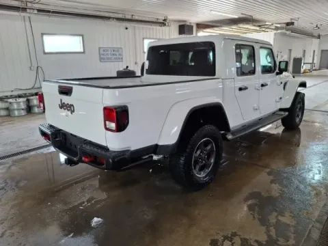More photos of 2022 Jeep Gladiator Rubicon at Monster Motors - Jackson, MI, MI