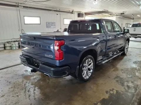 More photos of 2019 Chevrolet Silverado 1500 High Country at Monster Motors - Jackson, MI, MI