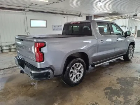 More photos of 2020 Chevrolet Silverado 1500 High Country at Monster Motors - Jackson, MI, MI