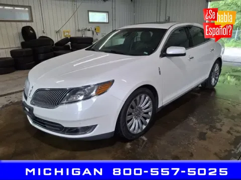 White 2014 Lincoln MKS for sale in Michigan Center, MI