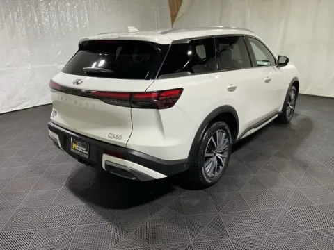 More photos of 2023 INFINITI QX60 Sensory at Monster Motors - Jackson, MI, MI